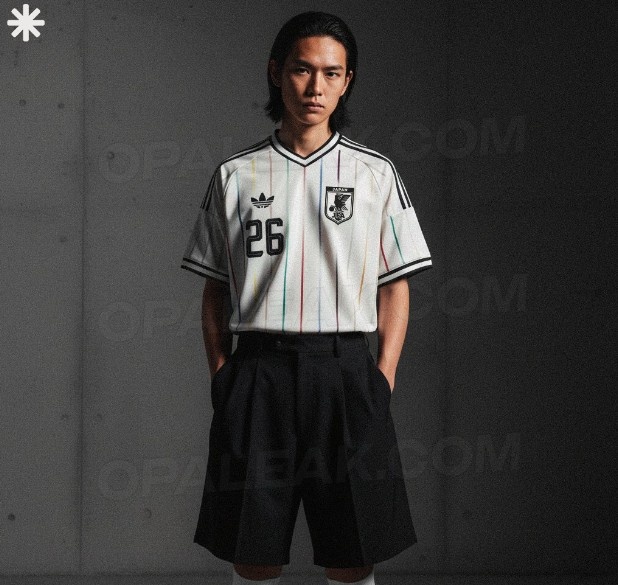 并配以单色, img, 意深远